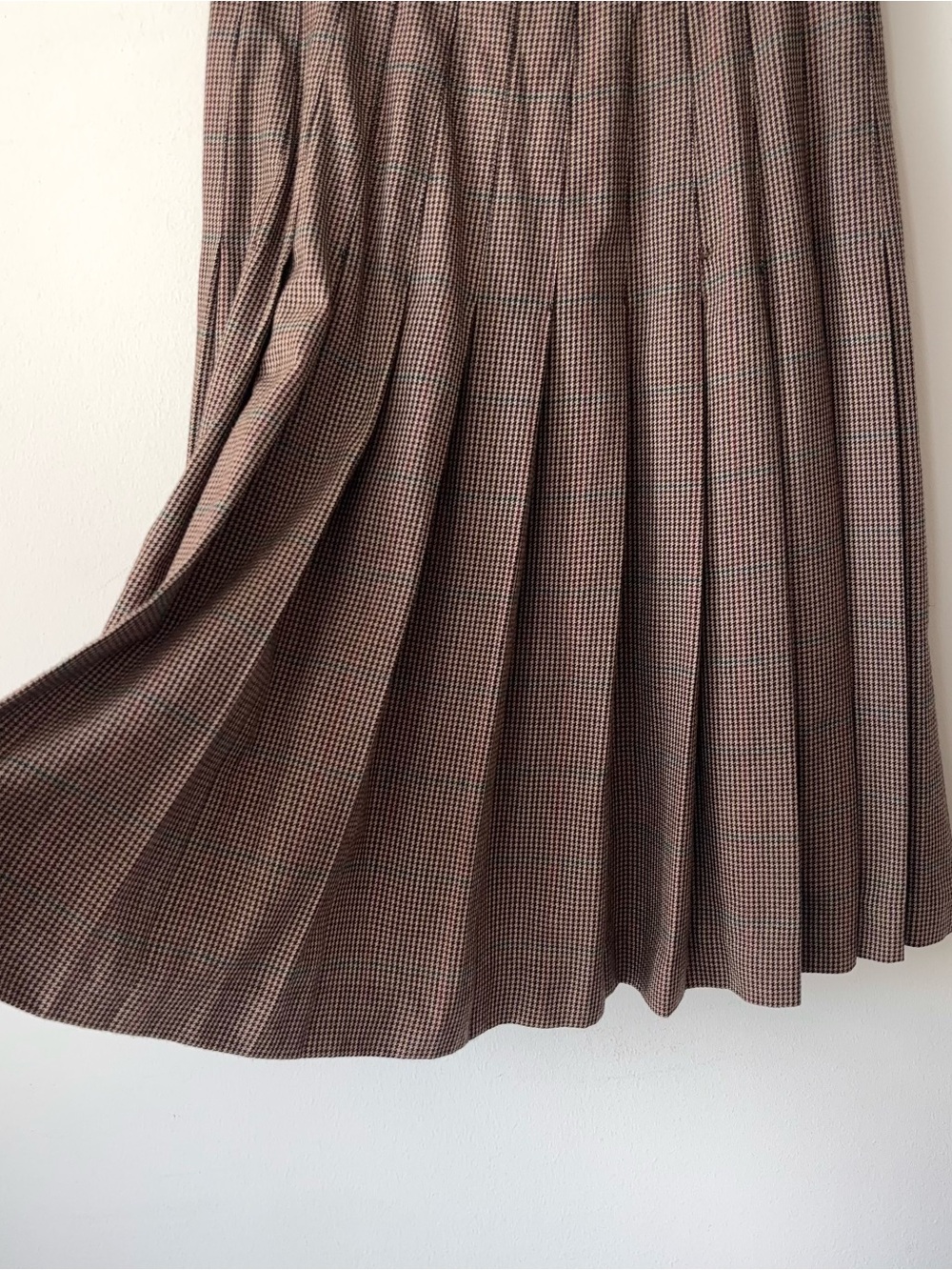 Vintage Ralph Lauren Blue Label 100% Wool Houndstooth Skirt Sz 8 Pleated MiUSA - Picture 11 of 16
